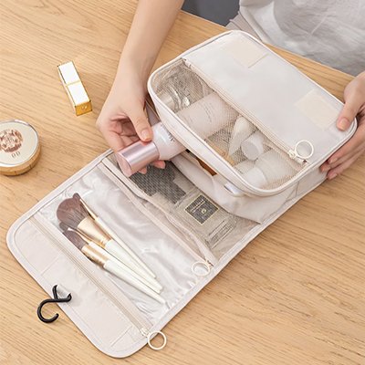 Trousse de toilette voyage 